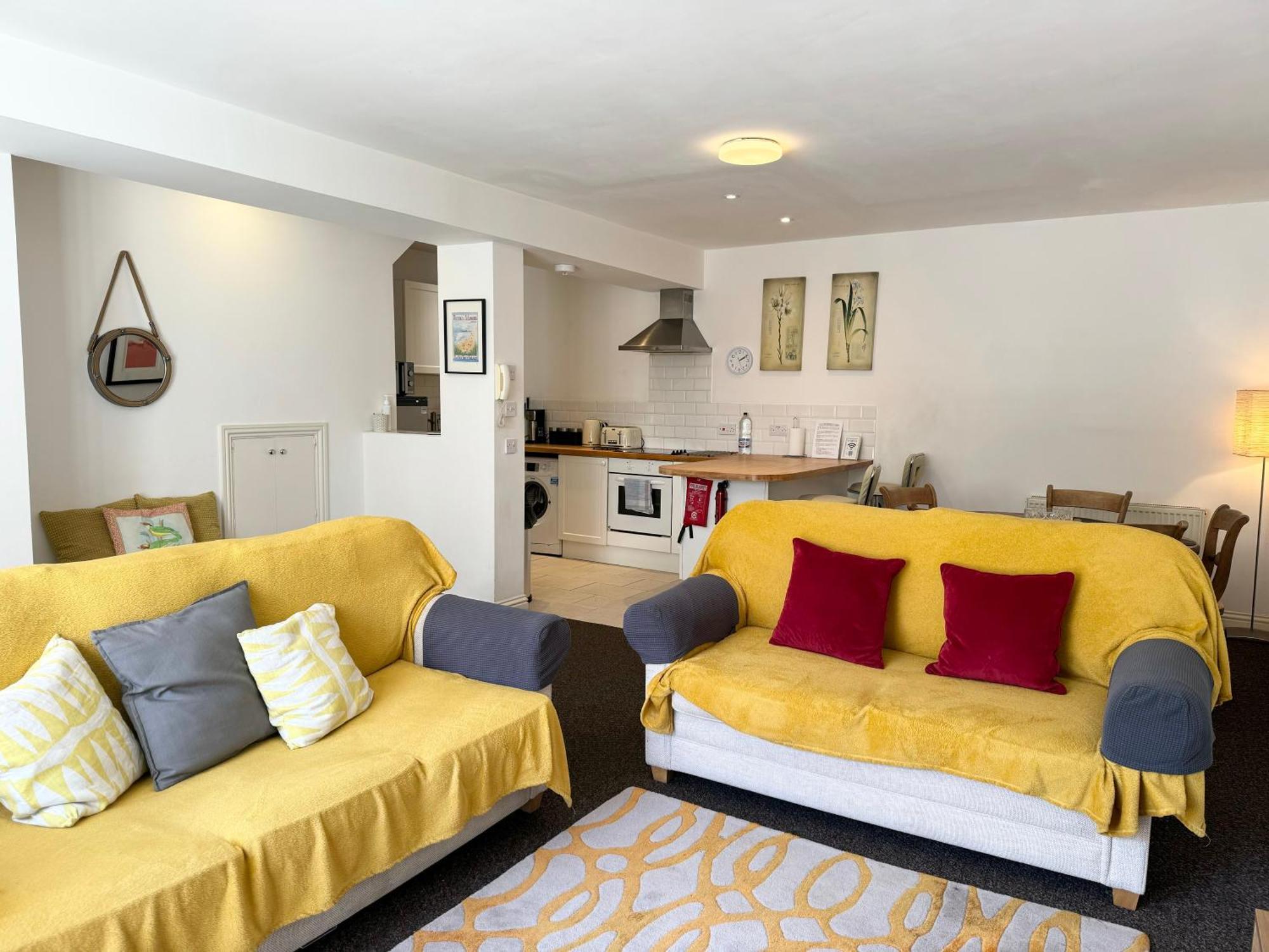Modern House In Central St Leonards Гастингс Экстерьер фото