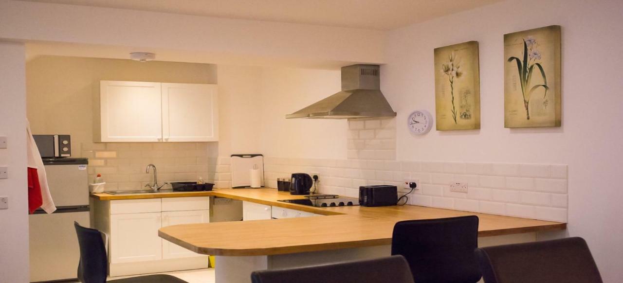 Modern House In Central St Leonards Гастингс Экстерьер фото